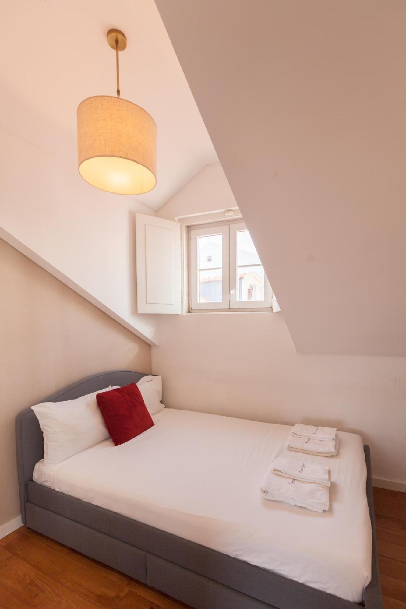 Flh Portas Do Sol Duplex With Terrace Daire Lisboa Dış mekan fotoğraf