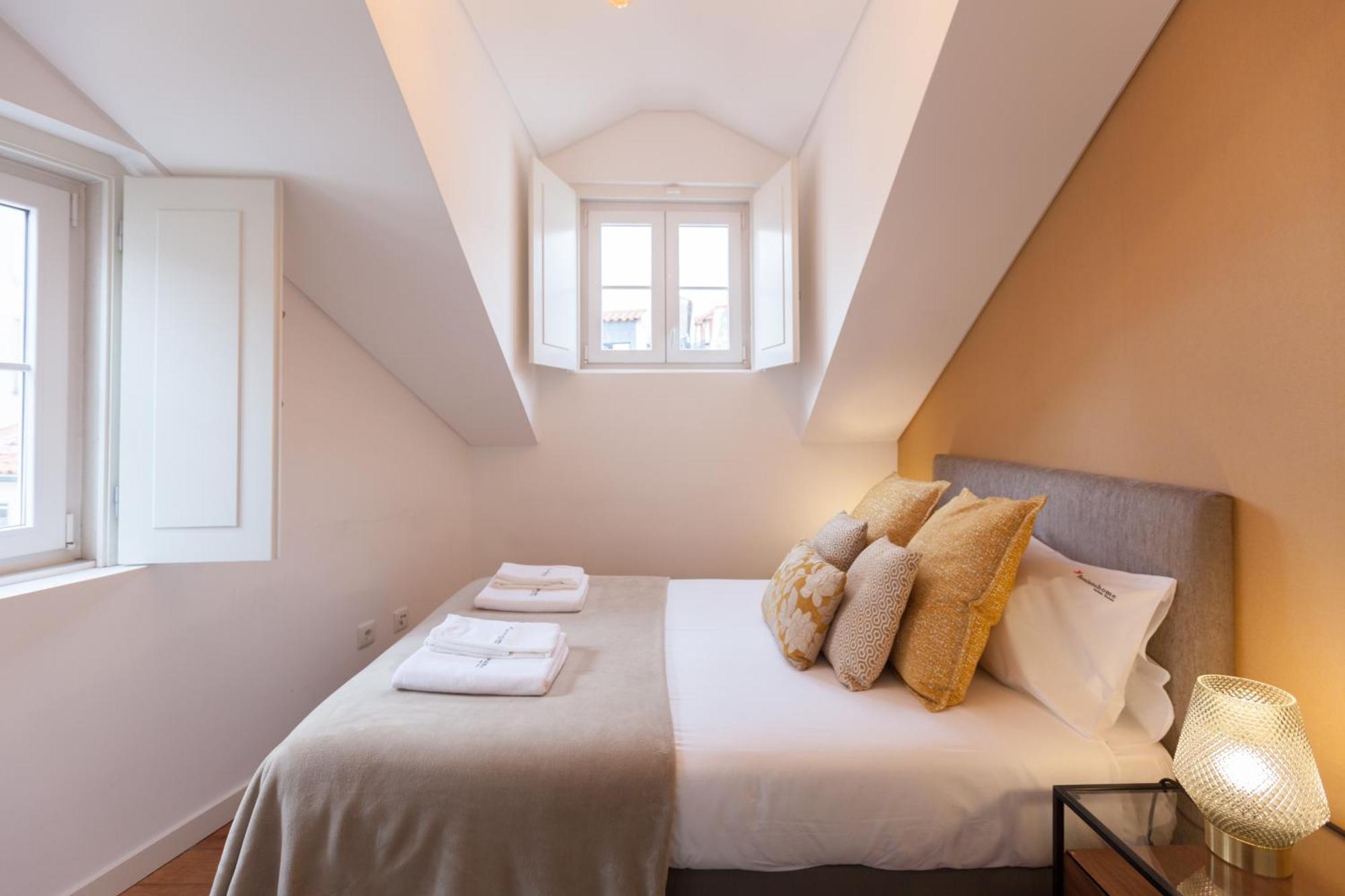 Flh Portas Do Sol Duplex With Terrace Daire Lisboa Dış mekan fotoğraf